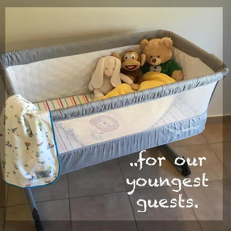 빌라 The Corner House At Court *