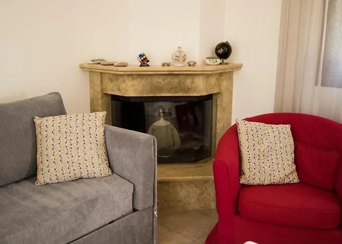 The Corner House At Court