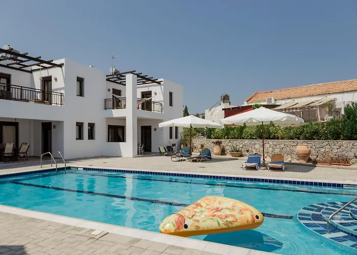 The Corner House At Court * Jenadi