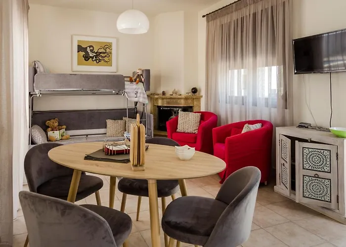 Willa The Corner House At Court Jenadi