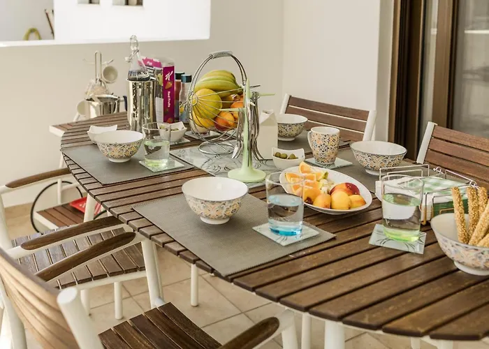 Willa The Corner House At Court