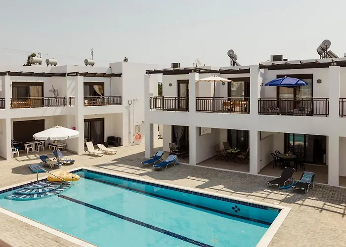 The Corner House At Court *